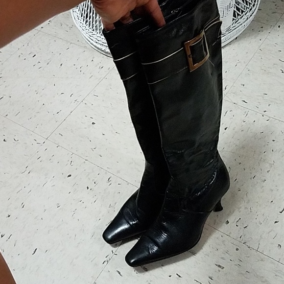 BCBG MAXAZRIA Boots - Picture 3 of 8